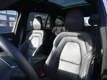 VOLVO XC90 T8 AWD Ultimate Dark STDHZG 360  LUFT 0 5%