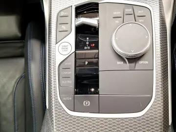 BMW M440d xDrive Coupé Navi Laser PDC Driv.Assist