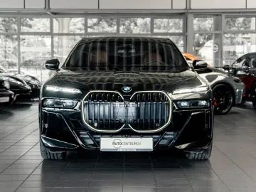 BMW 740d M Sport Aut.Tür Sky B&W Inno TV AHK HUD