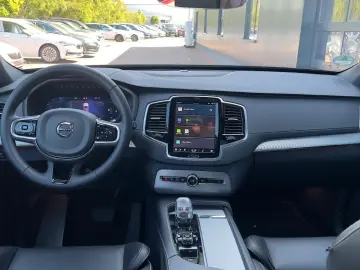 VOLVO XC90 B5 D AWD Bright STDHZG 360  LUFT ACC PANO
