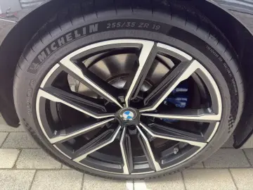 BMW M440i xDrive Coupe LED NAVI HUD LEDER MEMORY 19