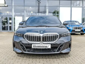 BMW 550e xDrive Touring M Sport HuD Pano AHK Bowers&
