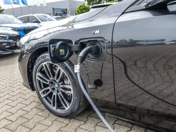 BMW 550e xDrive Touring M Sport HuD Pano AHK Bowers&