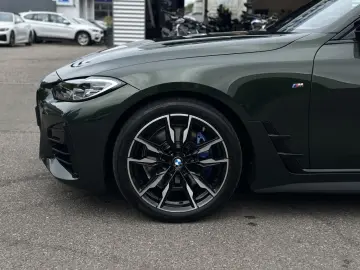 BMW M440i xDr.GranCoupe ACC Kamera el-Sitze AHK 19