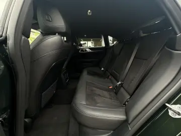 BMW M440i xDr.GranCoupe ACC Kamera el-Sitze AHK 19
