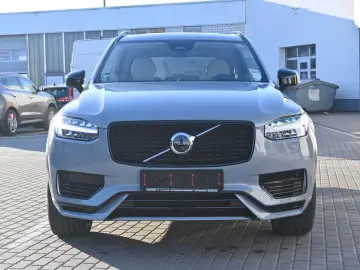 VOLVO XC90 T8 AWD Ultra Dark 360  B&W LUFT HUD ACC