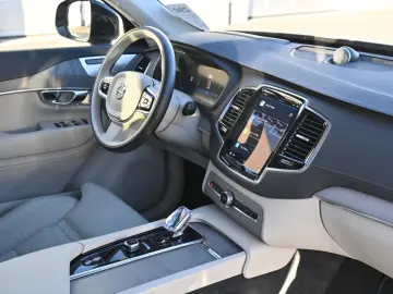 VOLVO XC90 T8 AWD Ultra Dark 360  B&W LUFT HUD ACC