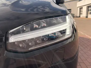 VOLVO XC90 B5D AWD Ultimate Bright HUD MASS B&W LUFT