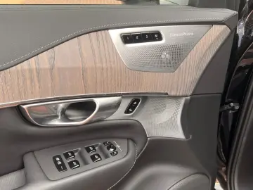 VOLVO XC90 B5D AWD Ultimate Bright HUD MASS B&W LUFT