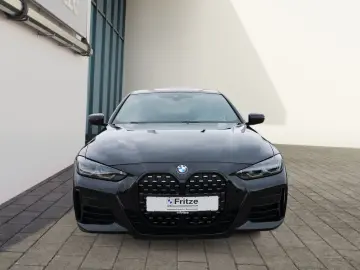 BMW M440i xDrive LASER KLIMAAUTO NAVI SHZ LHZ PDC
