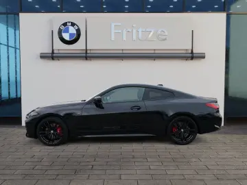 BMW M440i xDrive LASER KLIMAAUTO NAVI SHZ LHZ PDC