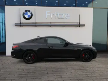 BMW M440i xDrive LASER KLIMAAUTO NAVI SHZ LHZ PDC