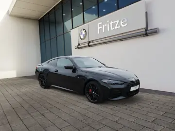 BMW M440i xDrive LASER KLIMAAUTO NAVI SHZ LHZ PDC