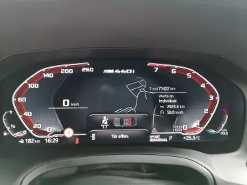 BMW M440i xDrive LASER KLIMAAUTO NAVI SHZ LHZ PDC