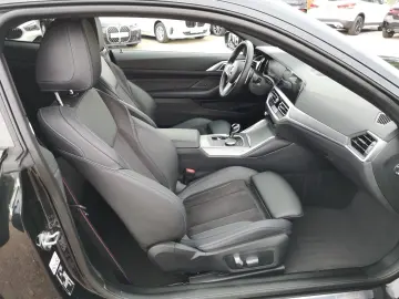 BMW M440i xDrive LASER KLIMAAUTO NAVI SHZ LHZ PDC