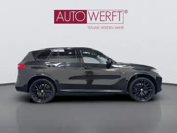 BMW X5 40d xDr 7SITZER LASER TV PANO AHK BLACK SOFT