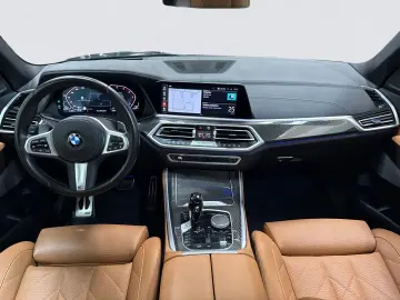 BMW X5 40d xDr 7SITZER LASER TV PANO AHK BLACK SOFT