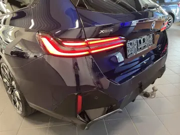 BMW 550e xDrive Touring M Sport Pro HUD PANO ACC AHK