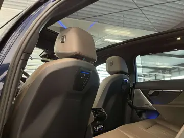 BMW 550e xDrive Touring M Sport Pro HUD PANO ACC AHK
