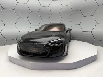 AUDI RS e-tron GT performance Carbon Massage Keramik
