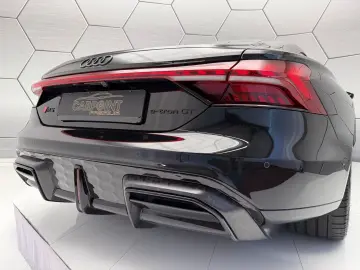 AUDI RS e-tron GT performance Carbon Massage Keramik