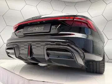 AUDI RS e-tron GT performance Carbon Massage Keramik