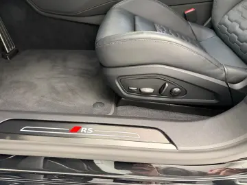 AUDI RS e-tron GT performance Carbon Massage Keramik