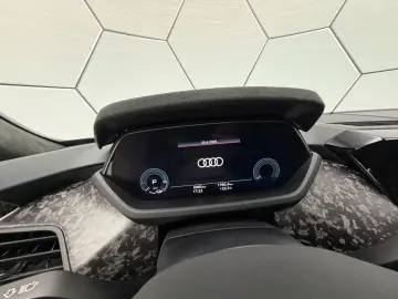 AUDI RS e-tron GT performance Carbon Massage Keramik