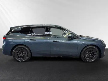 BMW iX xDrive45 Inkl. € 1.190 Zubehörbonus  Lr. 684
