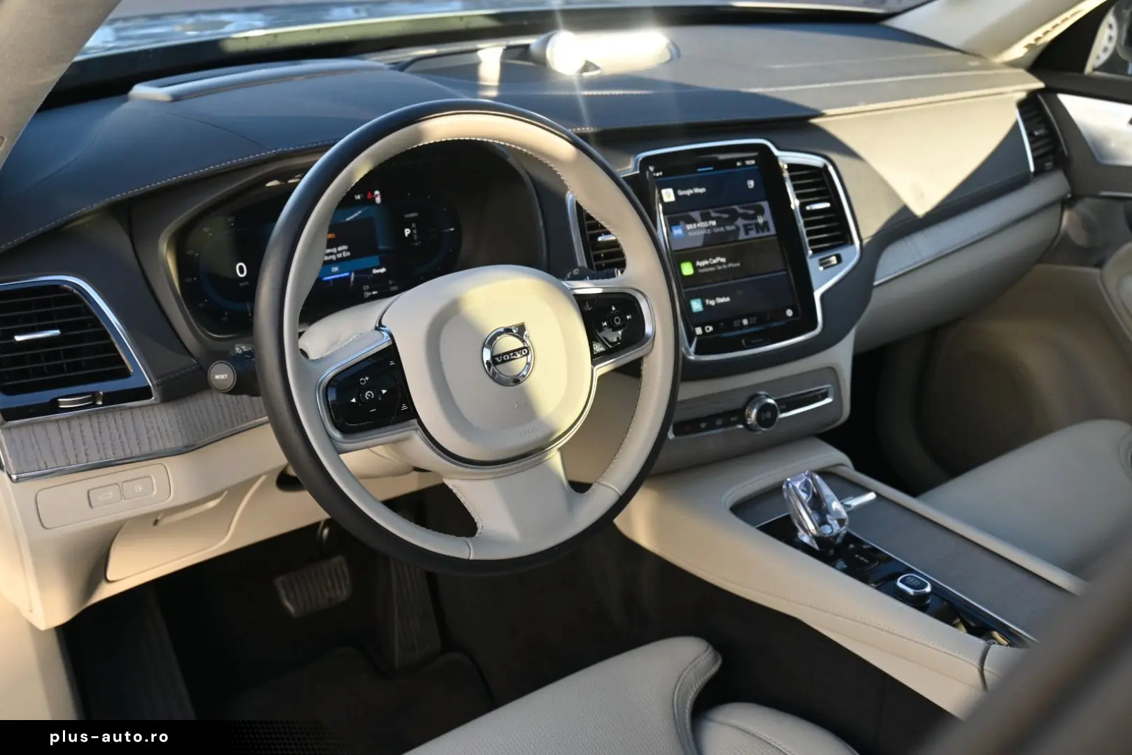 VOLVO XC90 2024