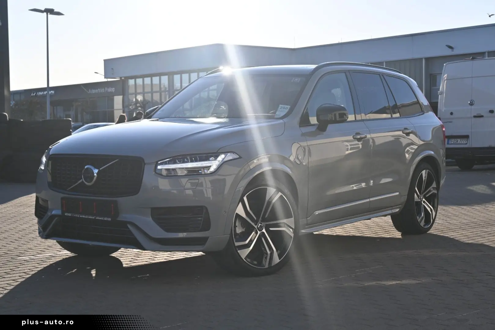 VOLVO XC90 2024 — imagine 2