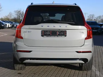 VOLVO XC90 T8 AWD Ultra Dark 360  B&W LUFT HUD ACC