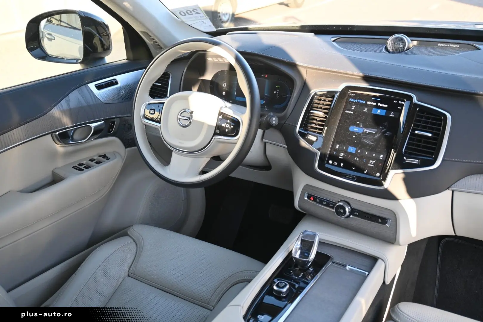 VOLVO XC90 2024 — imagine 43
