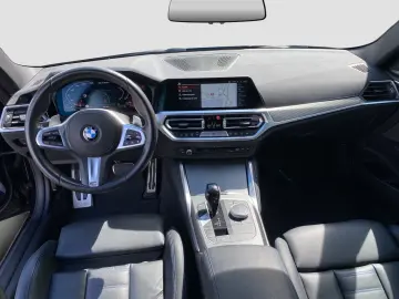 BMW M440i Coupe Laser SpurAss HiFi Navi RFK AUT