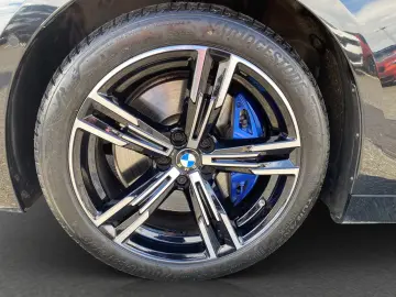 BMW M440i Coupe Laser SpurAss HiFi Navi RFK AUT