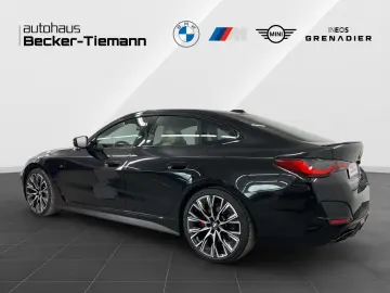 BMW M440i xDrive A Gran Coupe HuD variable Sportlenk