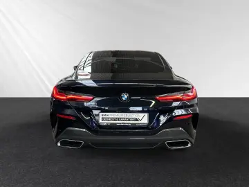 BMW M850i xDrive Coupé Klimasitze Parkass.  DAProf.
