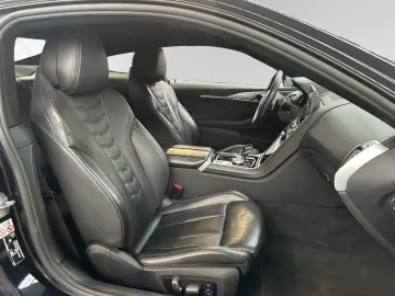 BMW M850i xDrive Coupé Klimasitze Parkass.  DAProf.