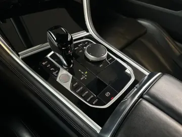 BMW M850i xDrive Coupé Klimasitze Parkass.  DAProf.