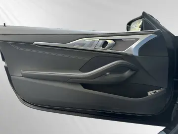 BMW M850i xDrive Coupé Klimasitze Parkass.  DAProf.