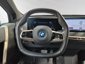 BMW iX xDrive40 Sportpaket AHK Harman Kardon DAProf.