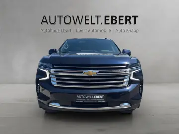CHEVROLET Tahoe High Country 6.2 Liter V8 PANO FOND-ENT 7S