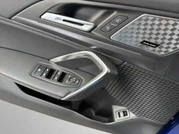BMW X1 xDrive23i M Sport Head-Up Harman Kardon DAPro