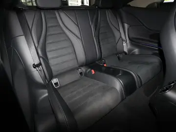 MERCEDES-BENZ CLE 180 Coupé AMG Edition PANO 360  DISTRONIC