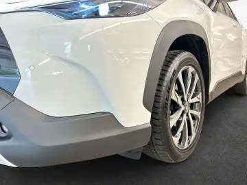 TOYOTA Corolla Cross Hybrid 2.0 VVT-i 4x4 Team D