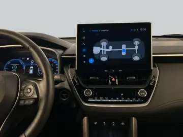TOYOTA Corolla Cross Hybrid 2.0 VVT-i 4x4 Team D