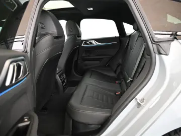 BMW 420d xDrive G-Coupe M-Sport LED NAV LEDER GSD 19