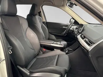 BMW X1 xDrive20d XLine Anhängerk. Harman Kardon