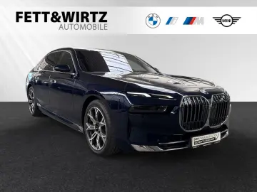 BMW 750e xDrive Inkl. € 1.190 Zubehörbonus Autobahna