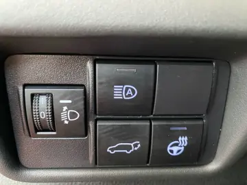 TOYOTA Highlander 2.5 Hybr Executive  7-Si Leder CAM AH
